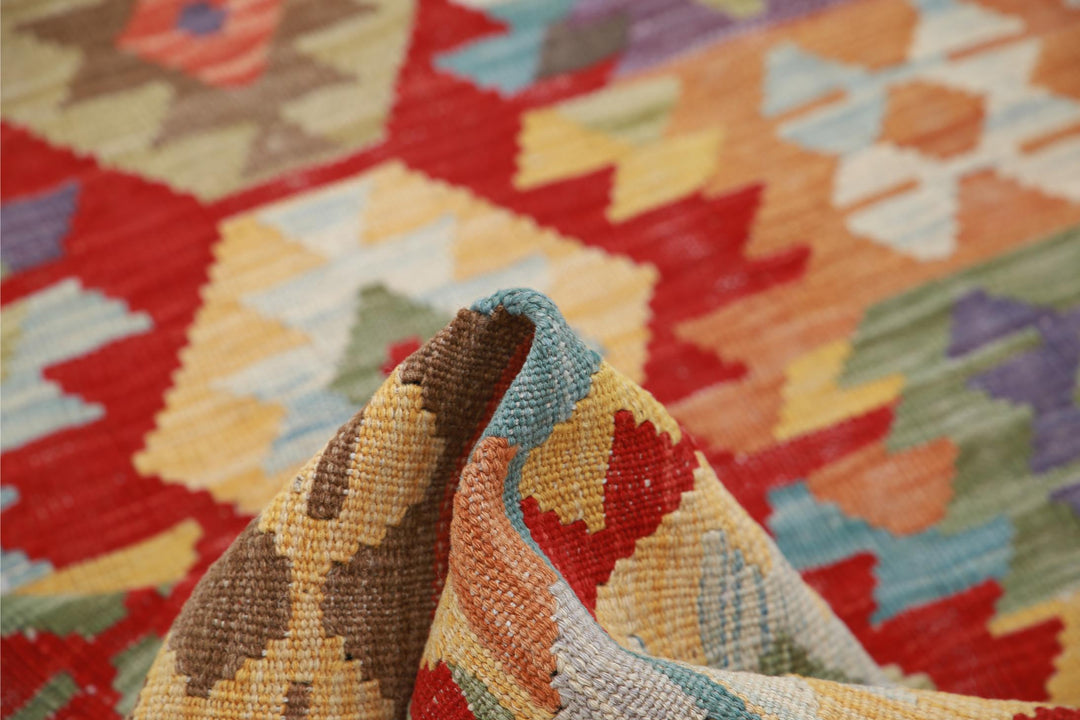 Kilim 2’ 8″ x 4’ 1″ - No. AV55297 - ALRUG Rug Store