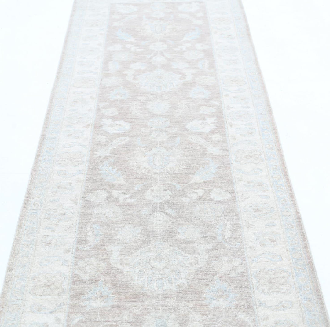 Serenity 2’ 8″ x 8’ 3″ - No. AV71862 - ALRUG Rug Store