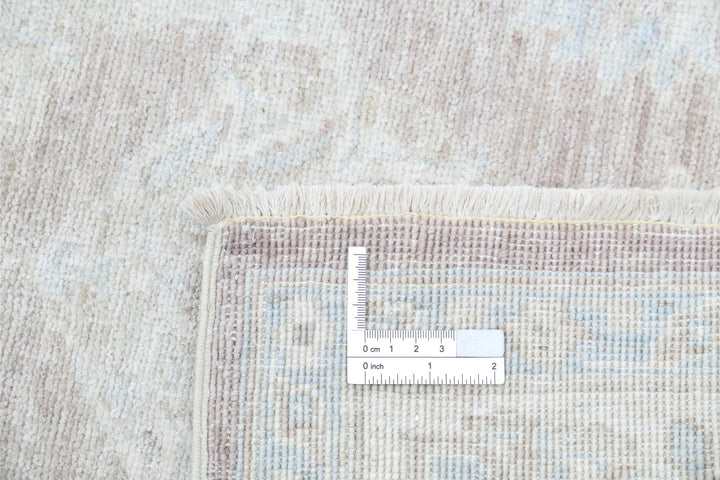 Serenity 2’ 8″ x 8’ 3″ - No. AV71862 - ALRUG Rug Store