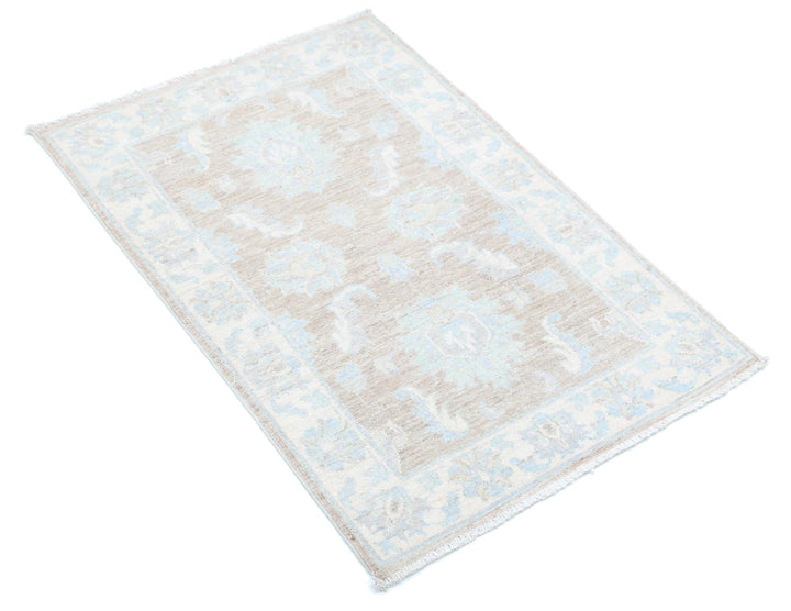 Serenity 2’ 1″ x 3’ 2″ - No. AV95349 - ALRUG Rug Store