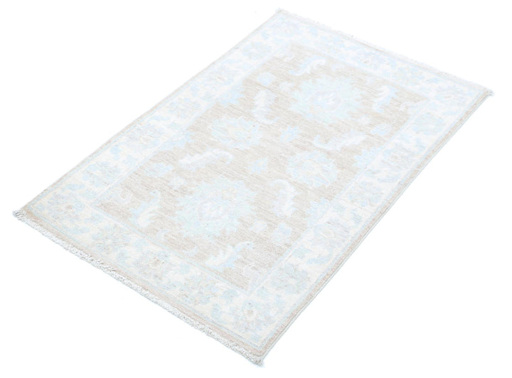 Serenity 2’ 1″ x 3’ 2″ - No. AV95349 - ALRUG Rug Store