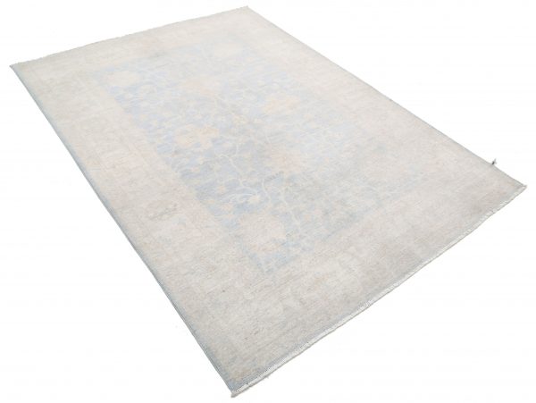 Serenity 4’ 10” x 6’ 8″ - No. AV18740