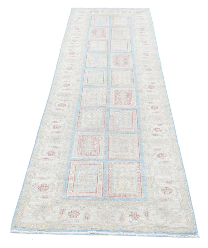 Serenity 2’ 5″ x 9’ 6″ - No. AV44757 - ALRUG Rug Store