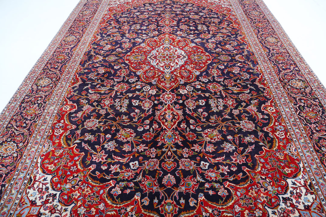 Kashan 9’ 0″ x 13’ 2″ - No. AV99581 - ALRUG Rug Store