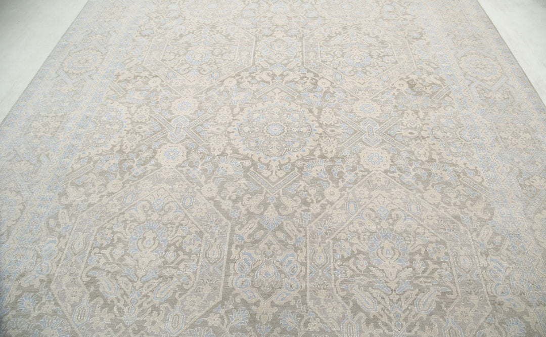 Serenity 8’ 9″ x 11’ 10” - No. AV90107 - ALRUG Rug Store