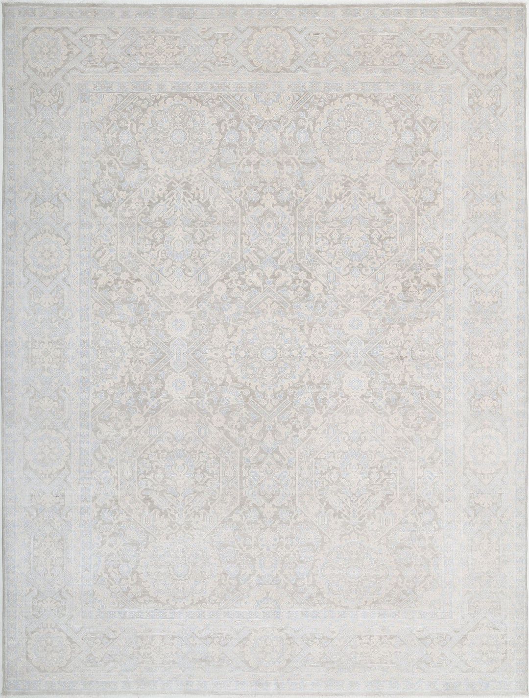 Serenity 8’ 9″ x 11’ 10” - No. AV90107 - ALRUG Rug Store