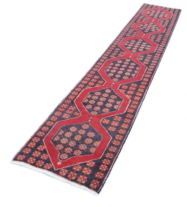 Hamadan 2’ 0″ x 11’ 6″ - No. AV53084