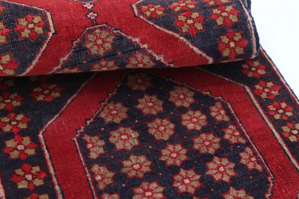 Hamadan 2’ 0″ x 11’ 6″ - No. AV53084