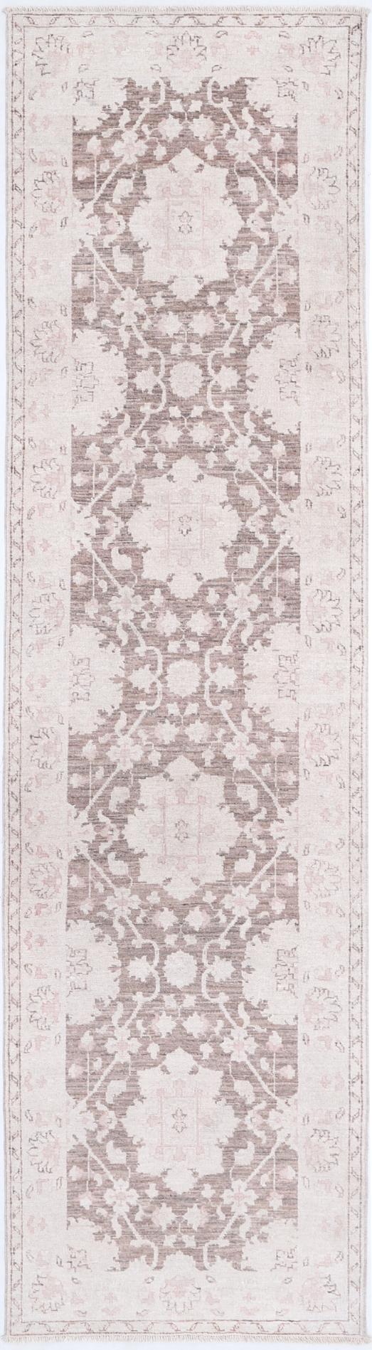 Serenity 2’ 7″ x 10’ 4″ - No. AV68632 - ALRUG Rug Store