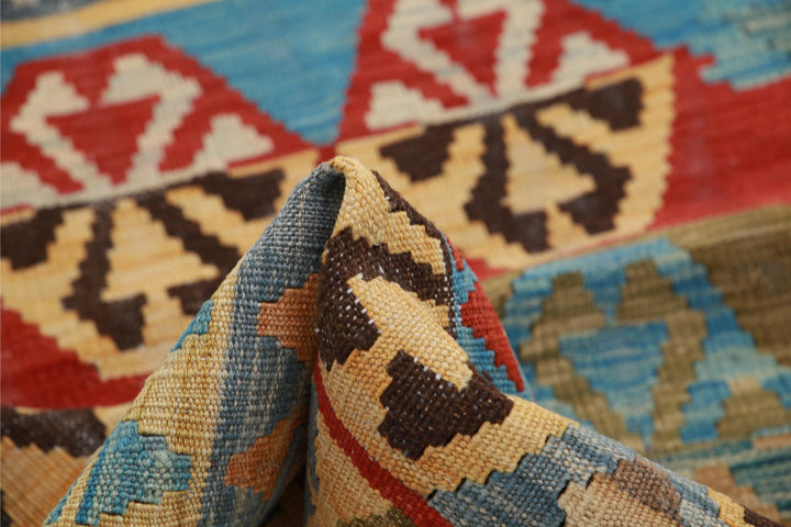 Kilim 2’ 9″ x 4’ 1″ - No. AV28002 - ALRUG Rug Store