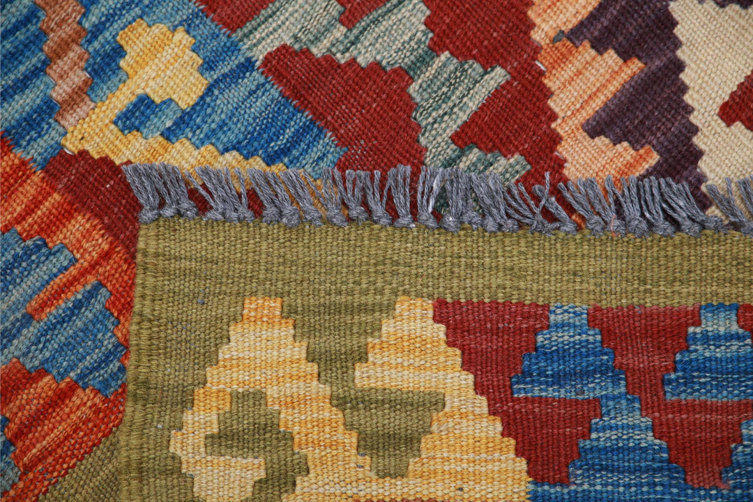 Kilim 3’ 3″ x 5’ 0″ - No. AV19597 - ALRUG Rug Store