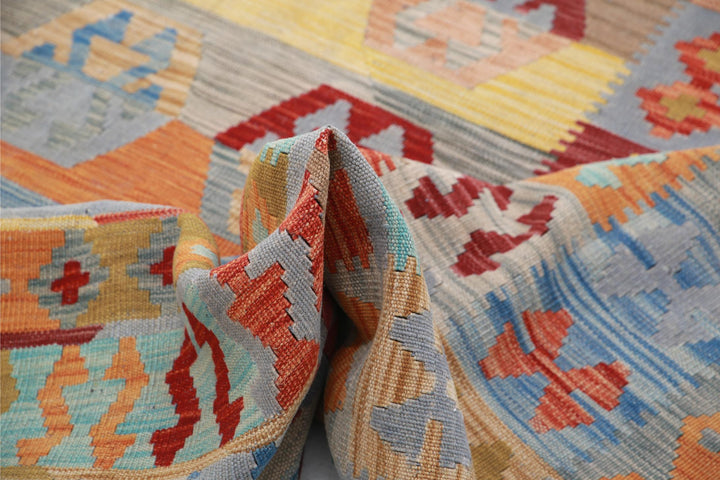 Kilim 6’ 3″ x 9’ 6″ - No. AV86718 - ALRUG Rug Store