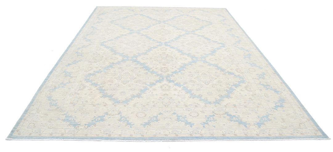 Serenity 8’ 9″ x 11’ 9″ - No. AV58255 - ALRUG Rug Store