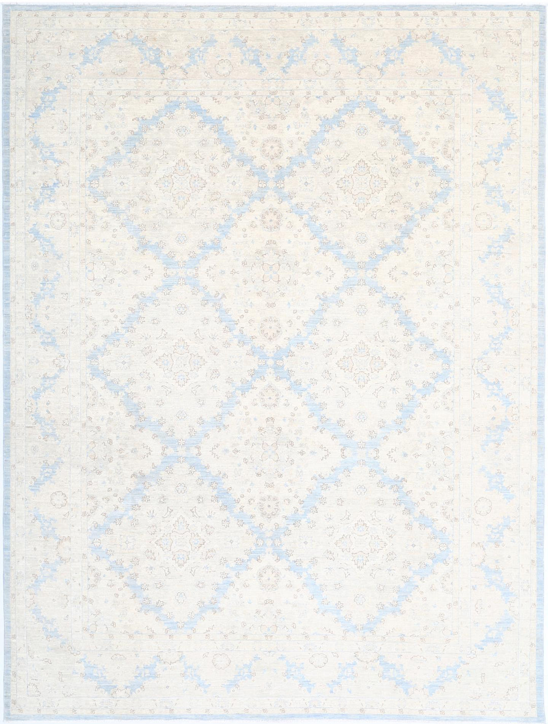 Serenity 8’ 9″ x 11’ 9″ - No. AV58255 - ALRUG Rug Store