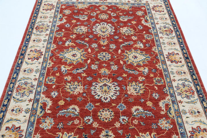 Ziegler 5’ 0″ x 6’ 8″ - No. AV77234 - ALRUG Rug Store