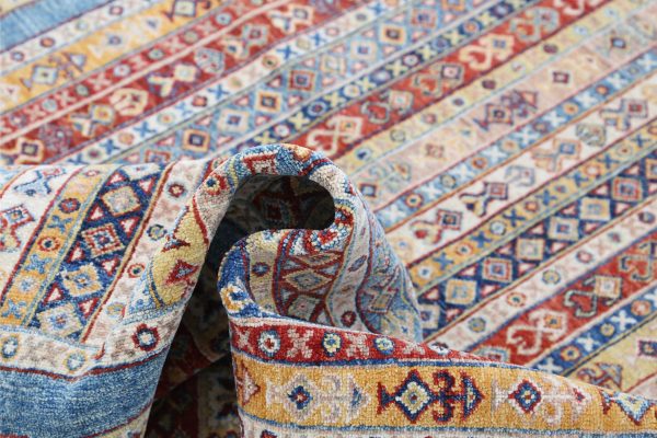 Ziegler 4’ 11” x 6’ 7″ - No. AV85195