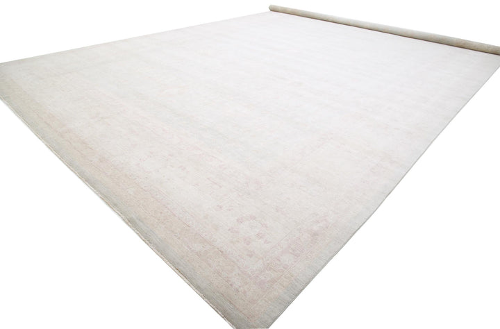 Serenity 16’ 5″ x 27’ 7″ - No. AV16107 - ALRUG Rug Store