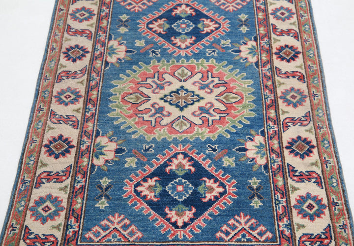 Kazak 2’ 7″ x 4’ 1″ - No. AV15450 - ALRUG Rug Store