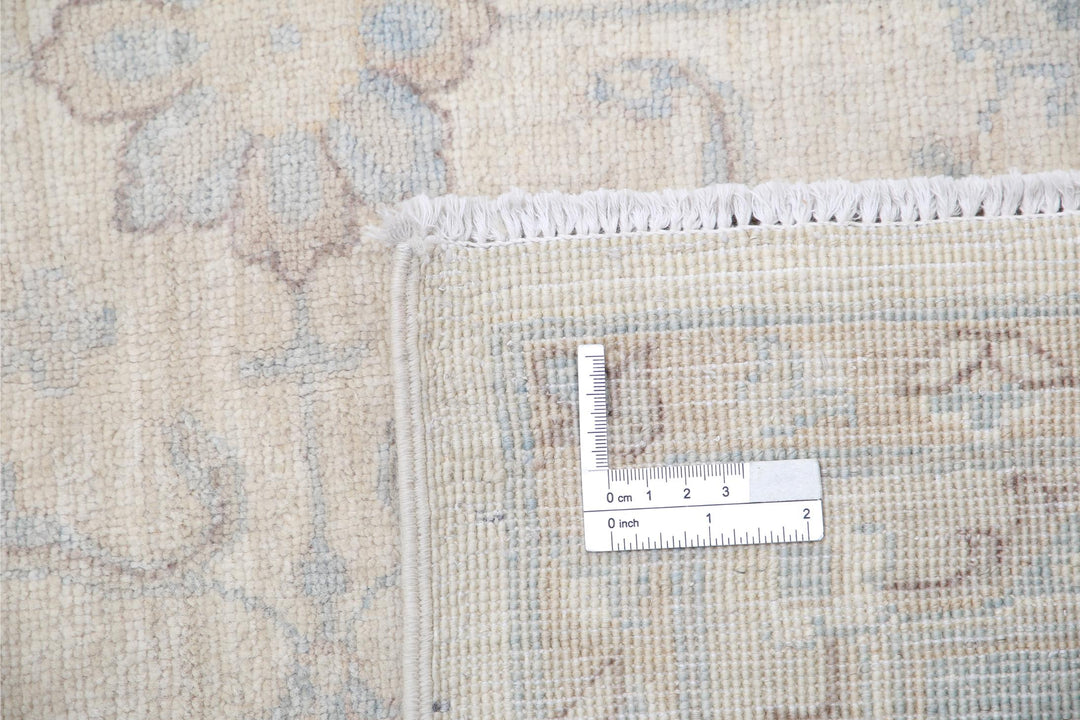 Serenity 8’ 10” x 12’ 7″ - No. AV33602 - ALRUG Rug Store