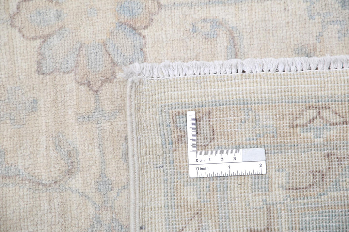 Serenity 8’ 10” x 12’ 7″ - No. AV33602 - ALRUG Rug Store