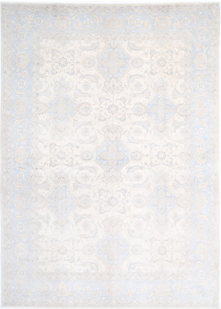 Serenity 8’ 10” x 12’ 7″ - No. AV33602 - ALRUG Rug Store