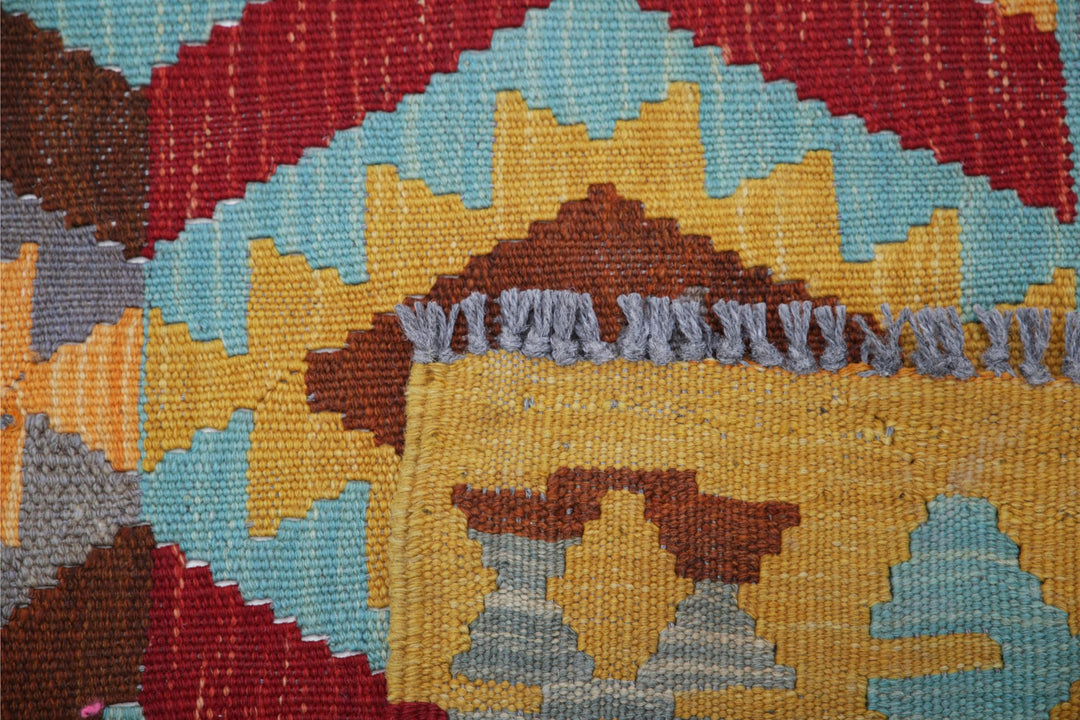 Kilim 2’ 8″ x 4’ 0″ - No. AV10086 - ALRUG Rug Store