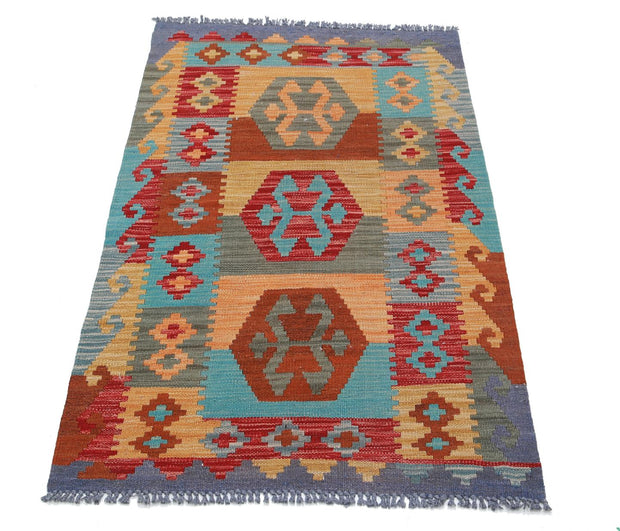 Kilim 2’ 5″ x 4’ 1″ - No. AV28377 - ALRUG Rug Store