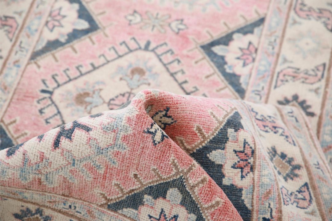 Kazak 2’ 5″ x 9’ 7″ - No. AV72567 - ALRUG Rug Store