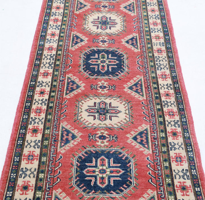 Kazak 2’ 8″ x 9’ 5″ - No. AV31054 - ALRUG Rug Store