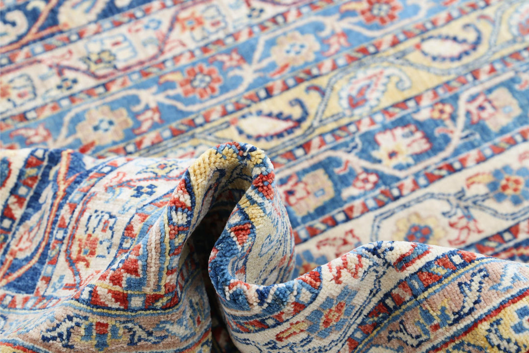 Ziegler 5’ 4″ x 8’ 8″ - No. AV24252 - ALRUG Rug Store