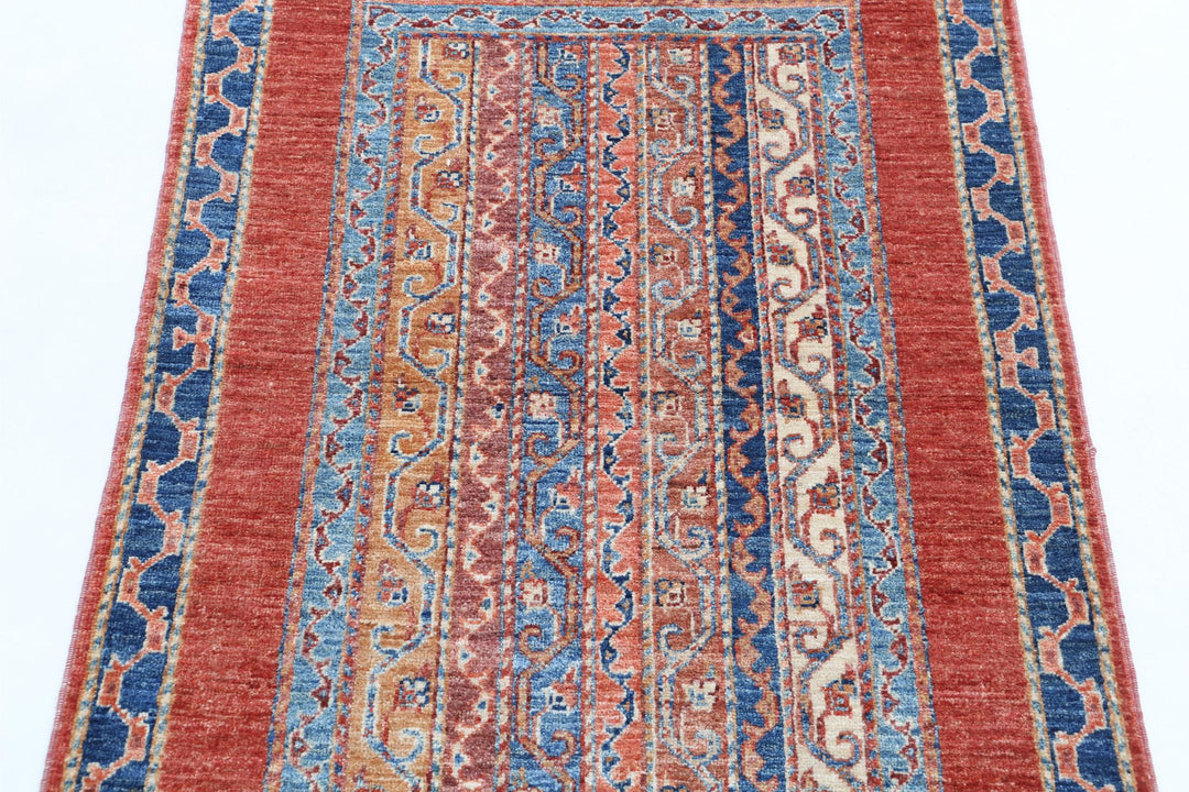 Ziegler 2’ 8″ x 3’ 11” - No. AV26596 - ALRUG Rug Store