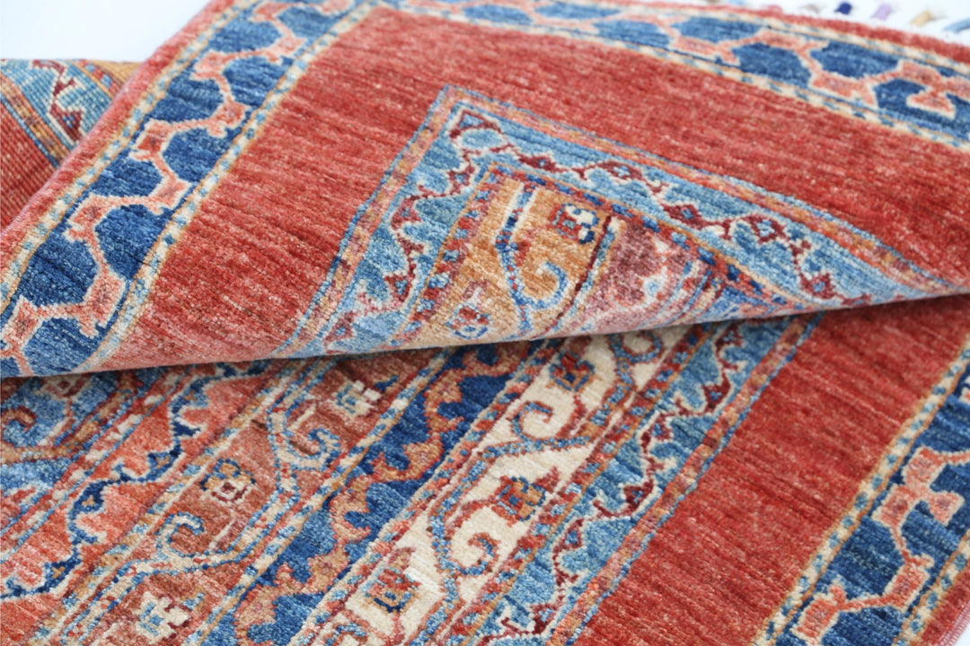 Ziegler 2’ 8″ x 3’ 11” - No. AV26596 - ALRUG Rug Store