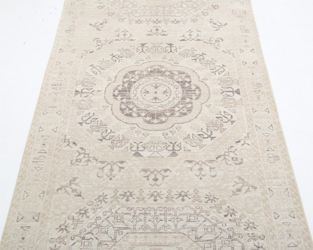 Mamluk 3’ 5″ x 9’ 5″ - No. AV12556 - ALRUG Rug Store