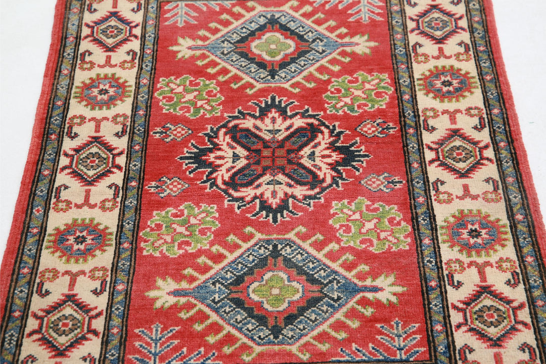 Kazak 2’ 8″ x 4’ 0″ - No. AV96713 - ALRUG Rug Store