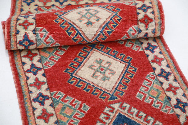 Kazak 1’ 10” x 5’ 9″ - No. AV46099 - ALRUG Rug Store