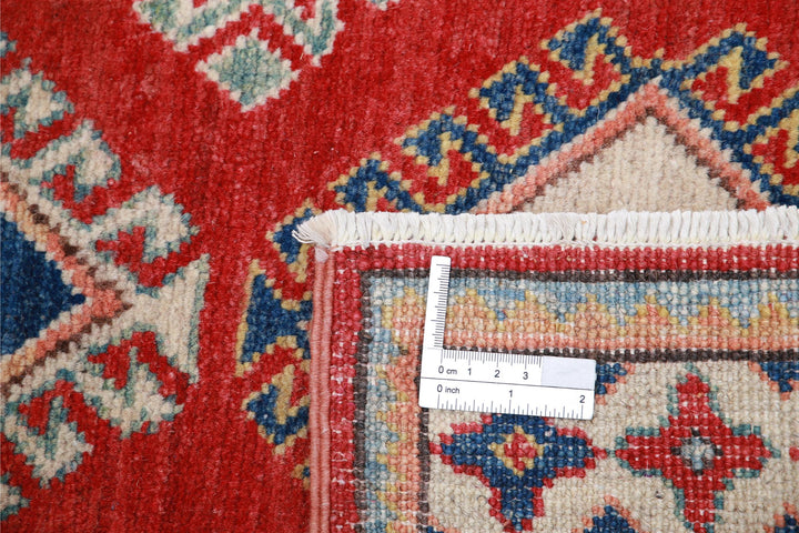 Kazak 1’ 10” x 5’ 9″ - No. AV46099 - ALRUG Rug Store