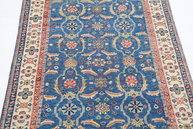 Kazak 2’ 5″ x 3’ 11” - No. AV62111 - ALRUG Rug Store