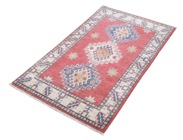 Kazak 2’ 6″ x 4’ 5″ - No. AV14166 - ALRUG Rug Store