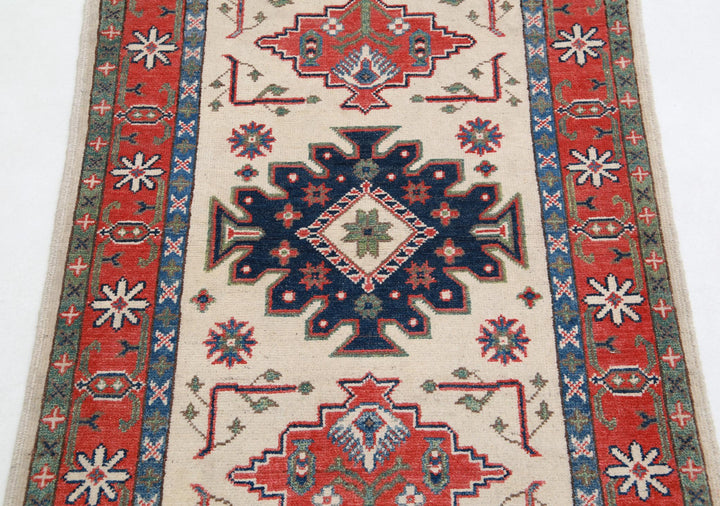 Kazak 2’ 8″ x 3’ 11” - No. AV82397 - ALRUG Rug Store