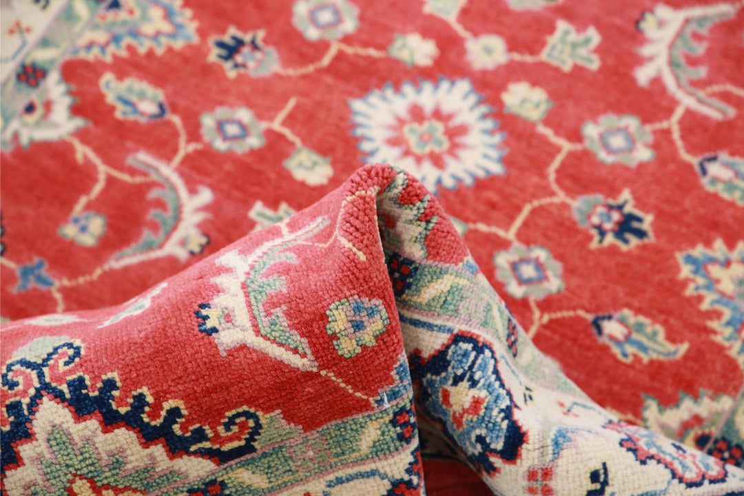 Kazak 3’ 2″ x 4’ 7″ - No. AV41593 - ALRUG Rug Store