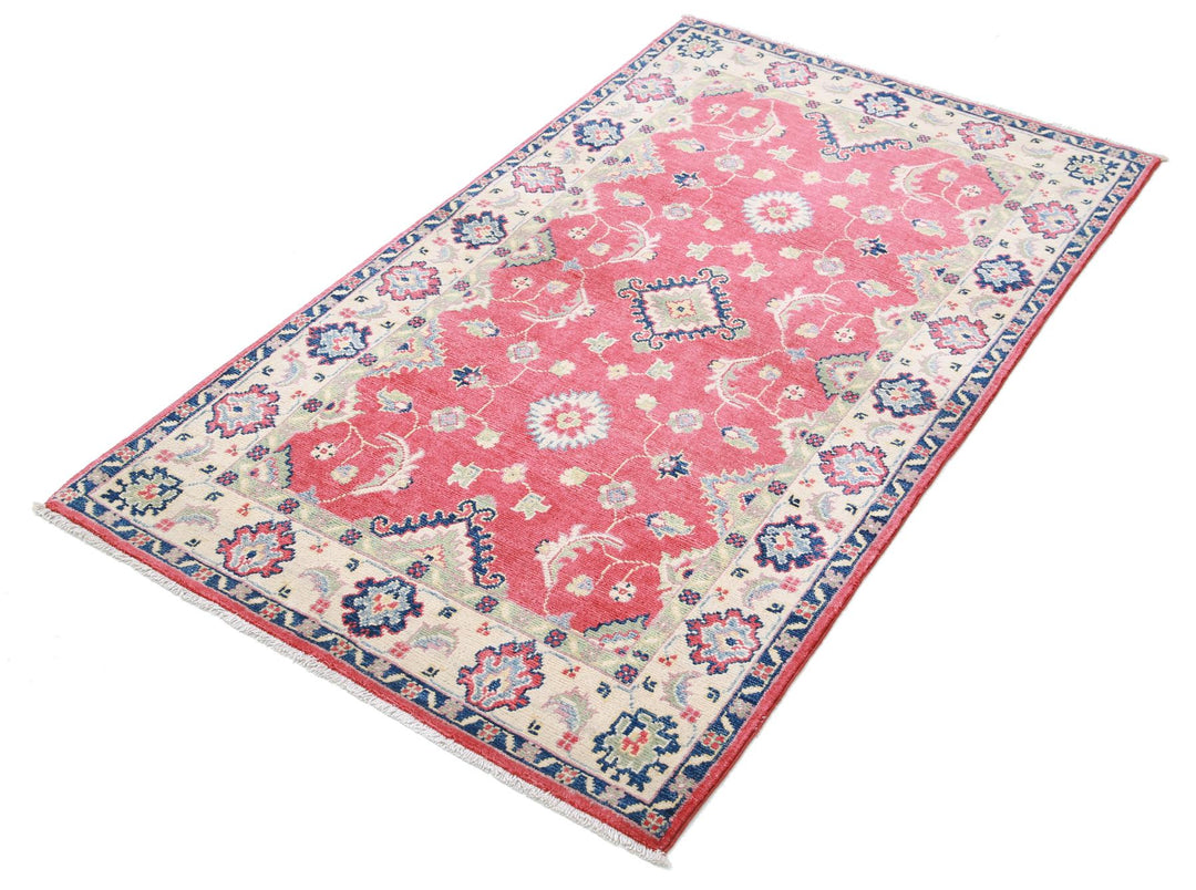 Kazak 3’ 1″ x 5’ 2″ - No. AV92631 - ALRUG Rug Store
