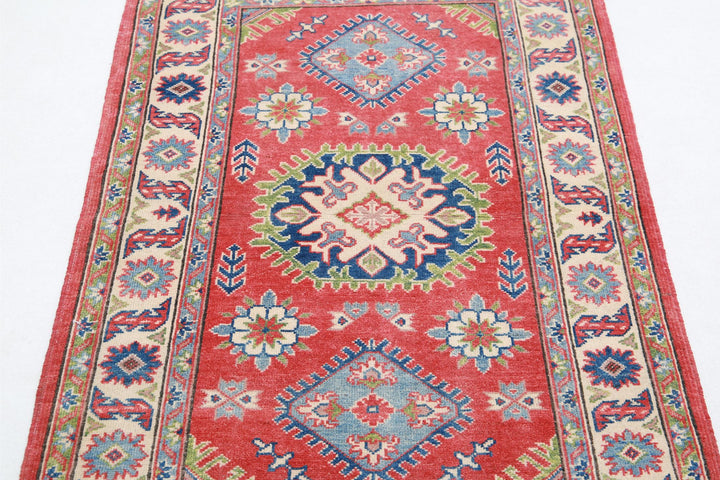 Kazak 3’ 0″ x 4’ 8″ - No. AV83273 - ALRUG Rug Store