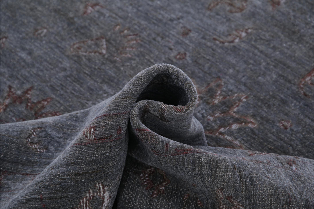 Onyx 6’ 3″ x 10’ 1″ - No. AV17500 - ALRUG Rug Store