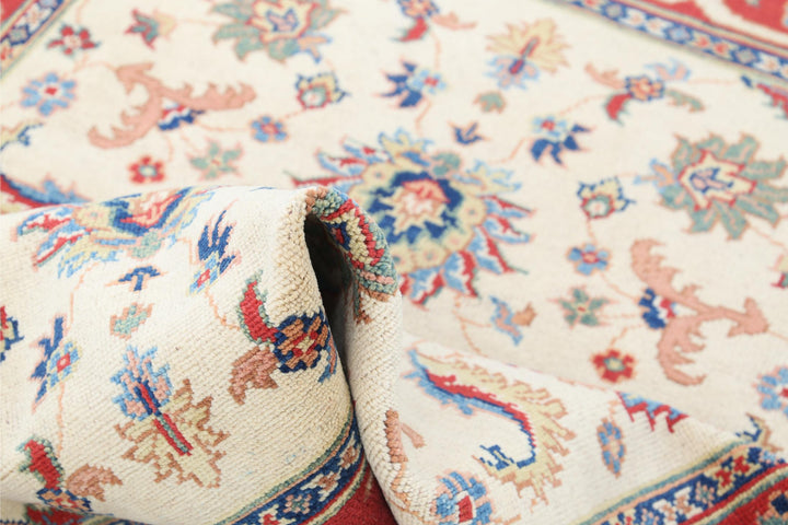 Ziegler 4’ 2″ x 5’ 6″ - No. AV96525 - ALRUG Rug Store