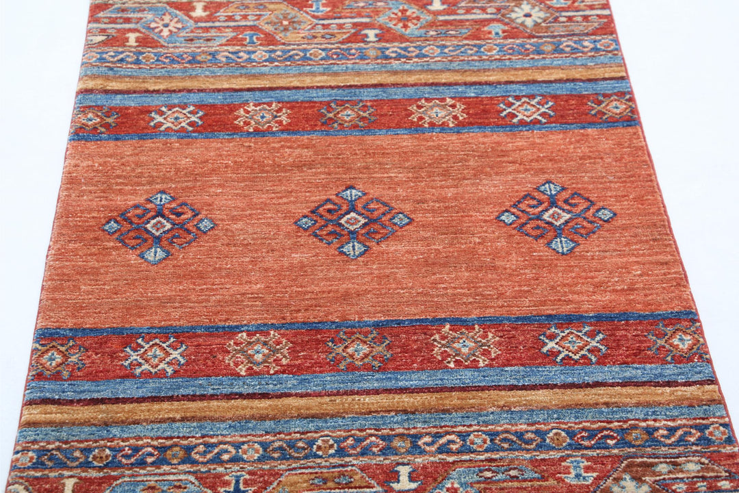 Ziegler 2’ 7″ x 3’ 11” - No. AV11929 - ALRUG Rug Store
