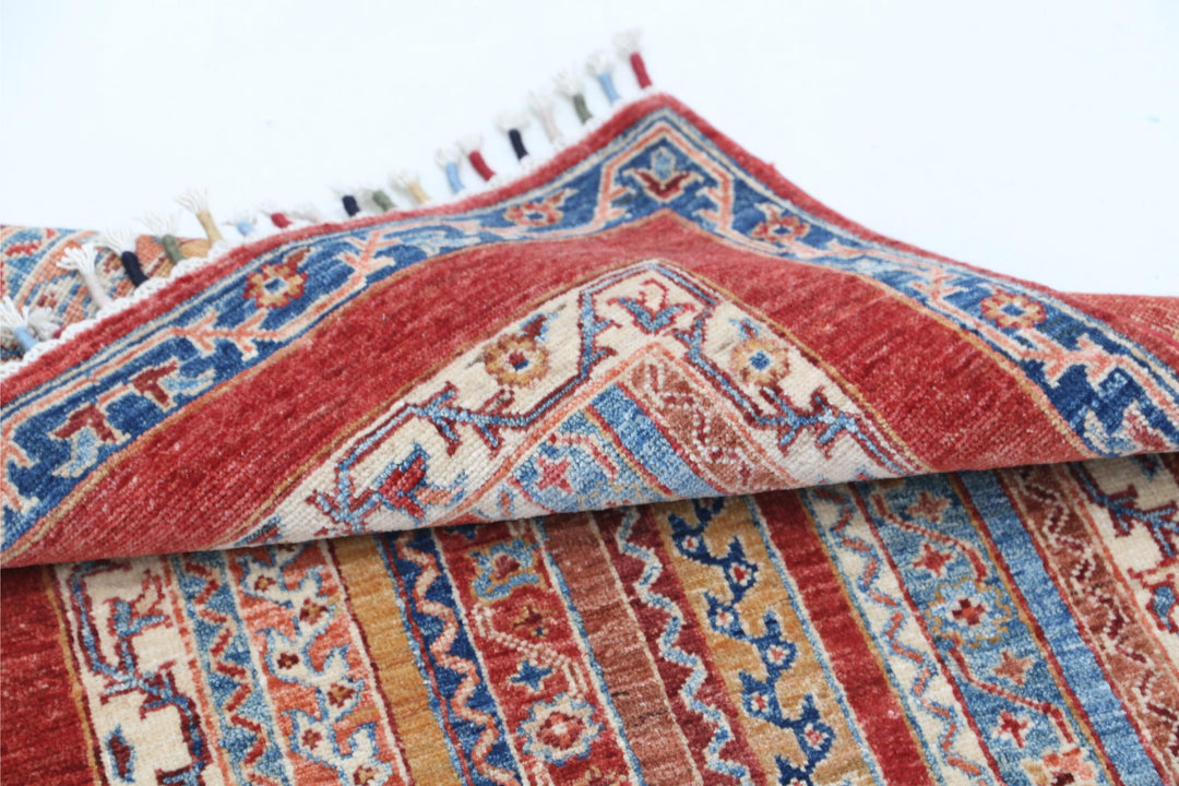 Ziegler 2’ 8″ x 3’ 11” - No. AV42139 - ALRUG Rug Store