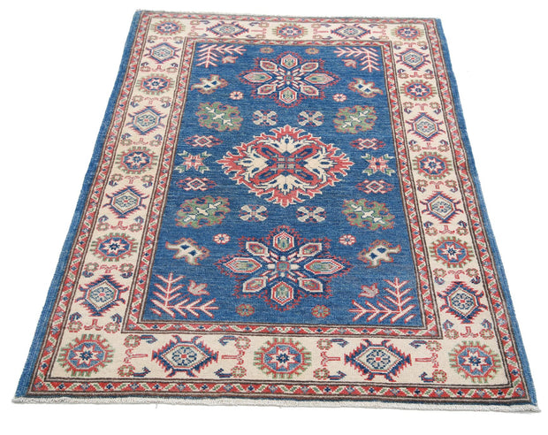 Kazak 3’ 3″ x 4’ 10” - No. AV70782 - ALRUG Rug Store