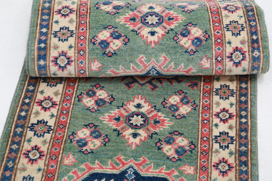Kazak 1’ 11” x 5’ 7″ - No. AV99377 - ALRUG Rug Store