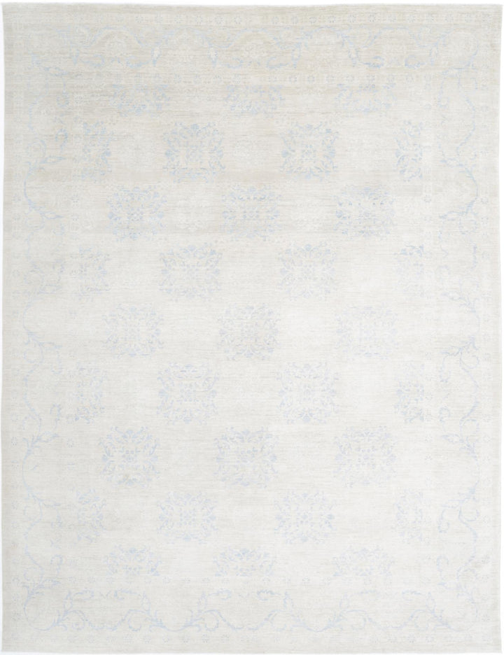 Serenity 9’ 1″ x 12’ 1″ - No. AV75724 - ALRUG Rug Store