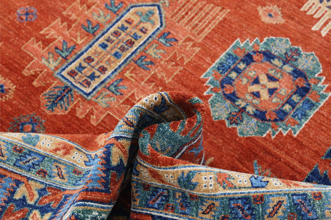 Humna 7’ 8″ x 9’ 7″ - No. AV48495 - ALRUG Rug Store